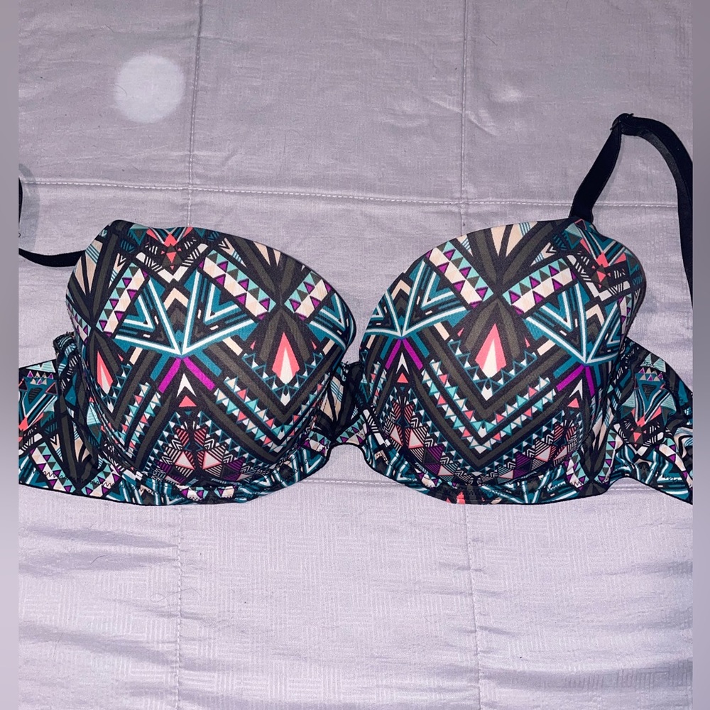 V. Secret / PINK Bra